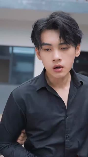 断绝关系后,姐姐们哭着求原谅(70集) 断绝关系后,姐姐们哭着求原谅(70集)热门短剧排行榜