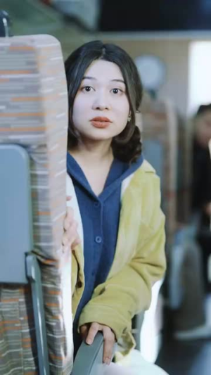 循环:消失的她(循环:逆时解救) 循环:消失的她(循环:逆时解救)推荐你们也去看