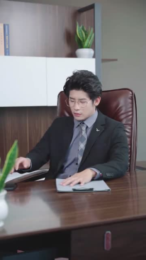 被偷走爱的那十年（43集）一口气追完短剧