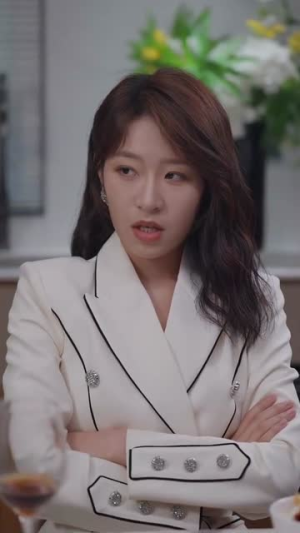 新:大难临头各自飞(53集) 新:大难临头各自飞(53集)在线看