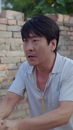 父爱从收养开始(64集) 父爱从收养开始(64集)精彩短剧随心推