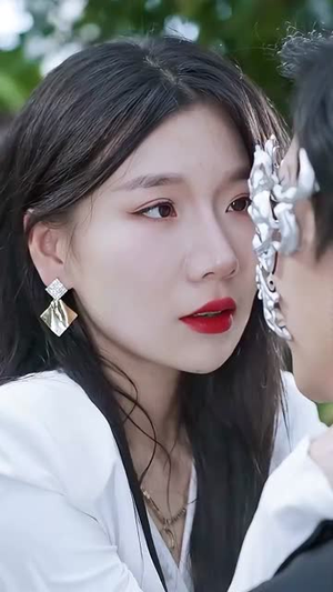 不用重生我也能拿回属于我的一切(73集) 不用重生我也能拿回属于我的一切(73集)免费在线看