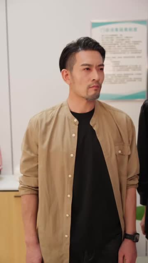 大叔的四个女房客(91集) 大叔的四个女房客(91集)古装热门短剧