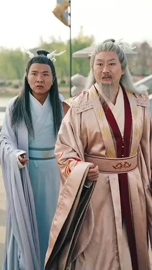 诞下至尊金龙后我杀疯了（36集）每日短剧分享