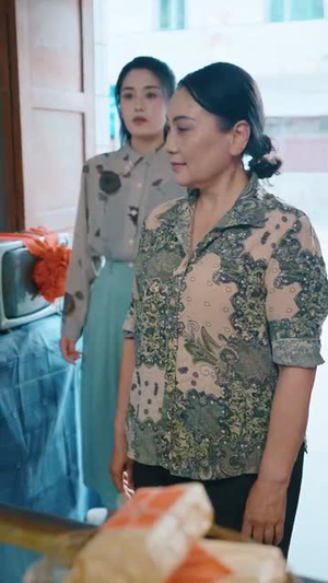 我的女儿我来疼(24集) 我的女儿我来疼(24集)精彩短剧片段