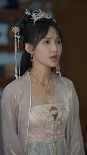 报告王爷王妃是凤女（78集）男主角是谁