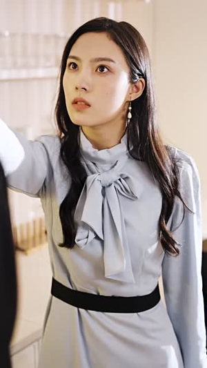 鬼雄:杀神归来(99集) 鬼雄:杀神归来(99集)超火热门短剧