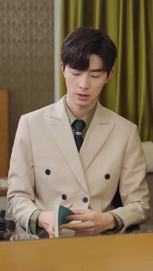 宠妻上瘾:慕少又吃醋了(111集) 宠妻上瘾:慕少又吃醋了(111集)追风的女孩短剧