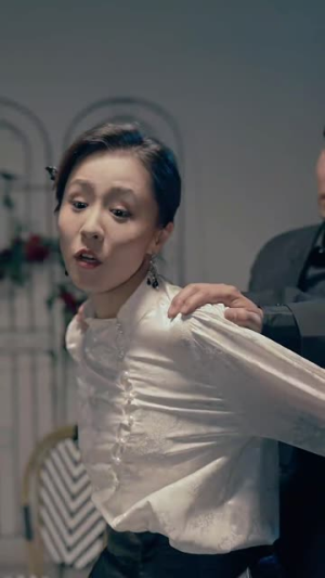 千金归来她成了大佬们的心尖宠(57集) 千金归来她成了大佬们的心尖宠(57集)今日短剧分享