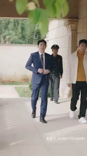 逃婚夫妇又掉马甲了(97集) 逃婚夫妇又掉马甲了(97集)今日短剧分享