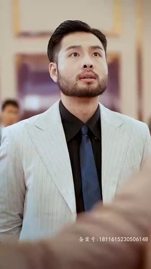 九个我(71集) 九个我(71集)正能量短剧分享