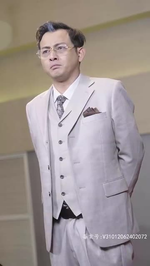 新版:君临(90集) 新版:君临(90集)无需充值尽情看