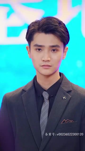 首富回村:巅峰归来(82集) 首富回村:巅峰归来(82集)热门短剧抢先