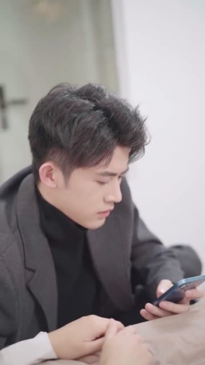 云中的秘密(40集) 云中的秘密(40集)精彩短剧随心推