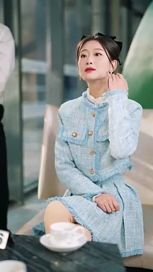 女王驾到前夫悔断肠（87集）短剧免费观看