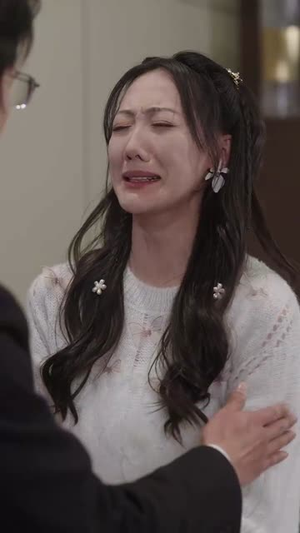 她的精神如此美丽（30集）第一集