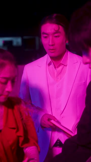 抓个男友当妖怪(第一季) 抓个男友当妖怪(第一季)最新热门短剧