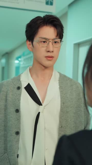 引狼入室(33集) 引狼入室(33集)火热短剧抢先看