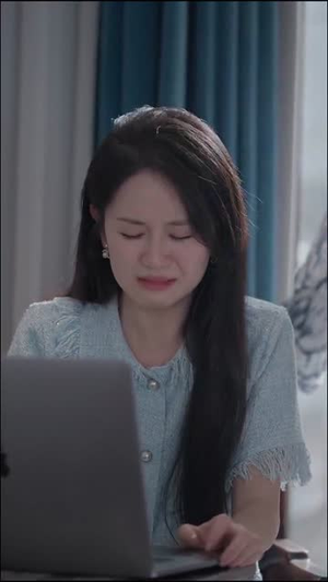 真假千金姐姐死后成为霸总白月光（74集）解说文案