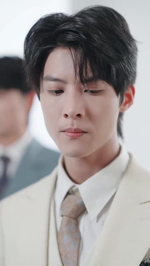 离婚后,陆总舔狗上身帮我提鞋(86集) 离婚后,陆总舔狗上身帮我提鞋(86集)亿万短剧抢先看