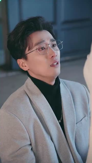 三个女人一台戏(77集) 三个女人一台戏(77集)一起看短剧