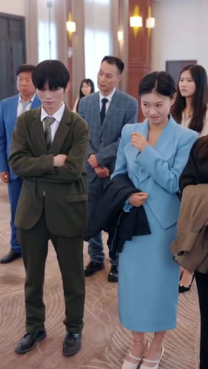 冷眼旁观的她 (61集) 冷眼旁观的她 (61集) 迅雷网盘观看