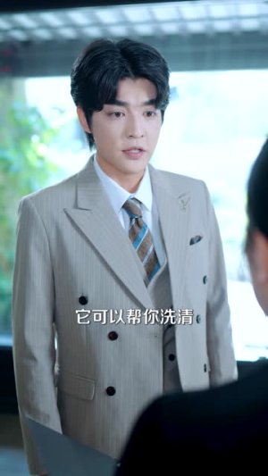 碎光重燃（60集） 好看的国产短剧