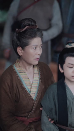 惊逃荒路上她捡到了一代君王(78集) 惊逃荒路上她捡到了一代君王(78集)最新上映免费看