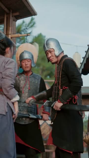 捡个福娃当团宠，废柴爹爹旺成龙 (69集) 热播短剧排行榜