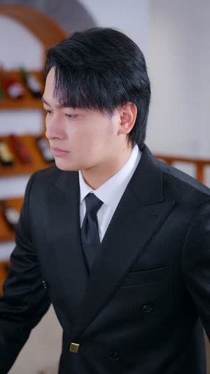 重逢后傅总破防了:花式追妻三百天(81集) 重逢后傅总破防了:花式追妻三百天(81集)免费在线看全集