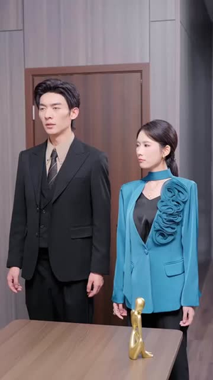 皇后驾到：反派人设崩不住了（92集）精彩短剧免费看