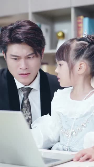 萌宝来袭，爹地让我当团宠（80集）爆火短剧追不停