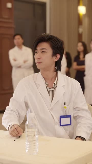 身怀系统，拉美女院长一起躺赢（60集）最火的短剧